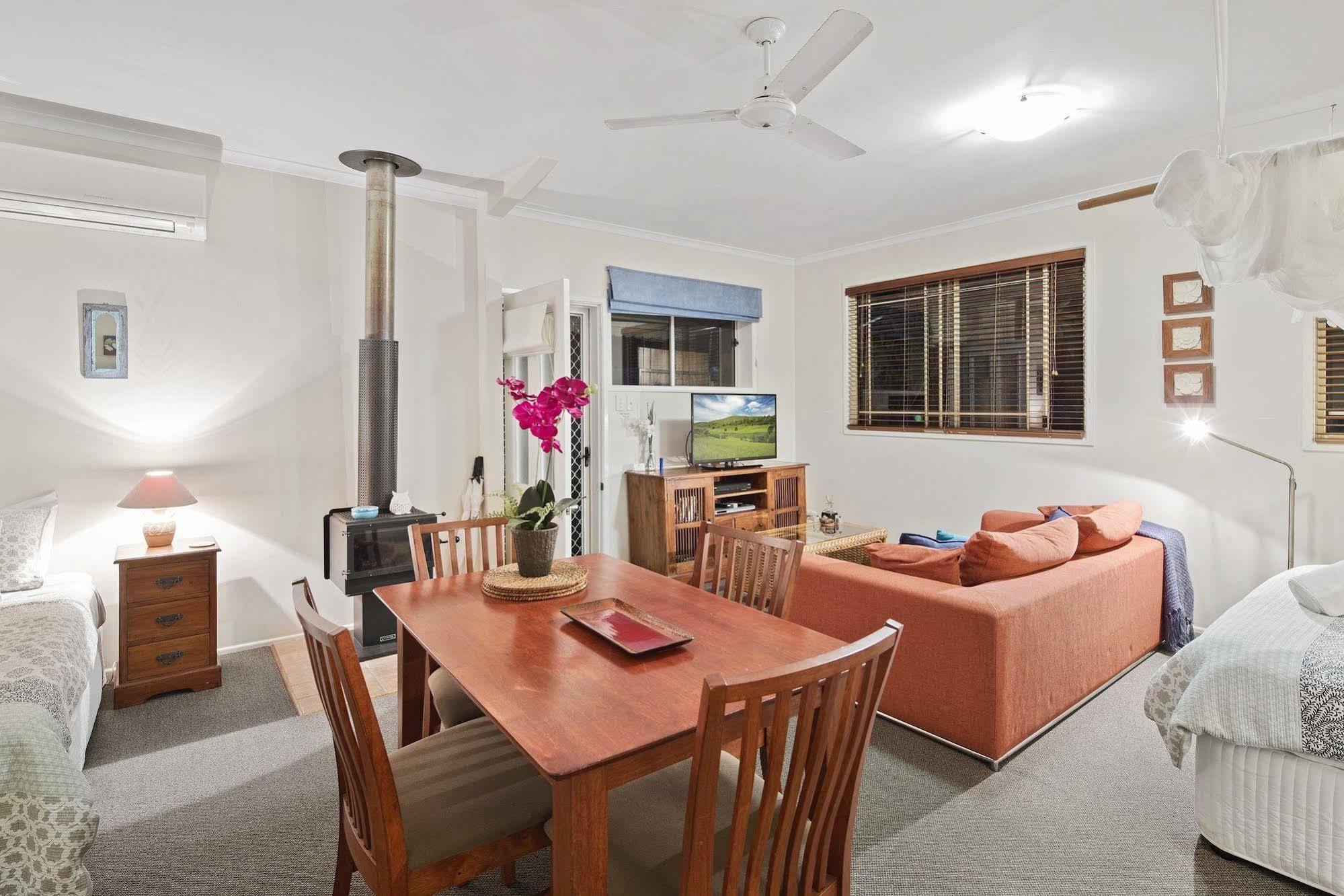 Eden Lodge Nambour Ngoại thất bức ảnh